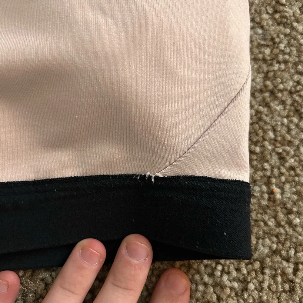 Nike Women's Blush and Black Sports Bra - Picture 6 of 6